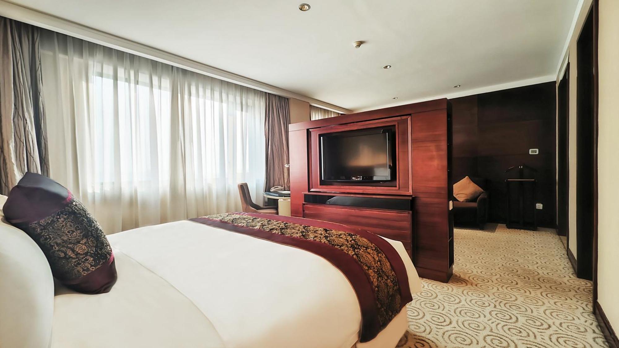 Millennium Hotel Chengdu - Close To Wuhou Shrine And Chengdu South Railway Station,Fluent English Service Exterior foto